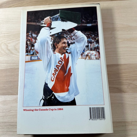Gretzky An Autobiography, by Wayne Gretzky with Rick Reilly Hardcover, GUC - Picture 3 of 4